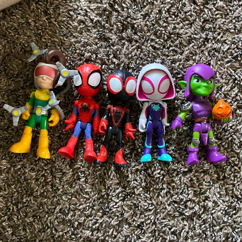 Spidey, Spin, Ghost Spider, Doc Oc, & Green Goblin